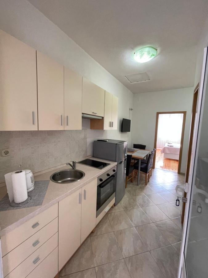 Ivan I Matej Apartments Blace Luaran gambar