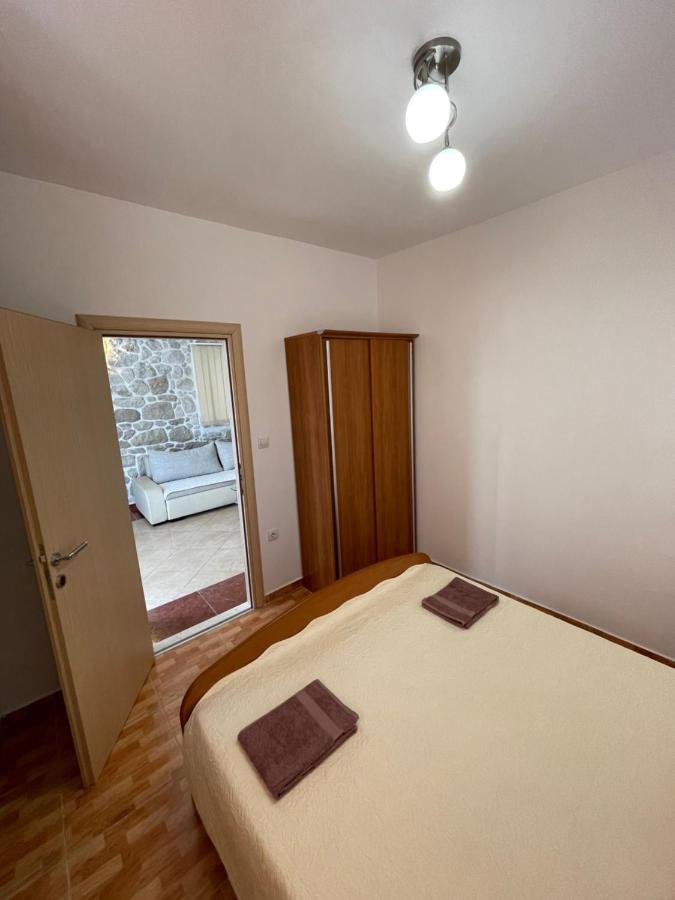 Ivan I Matej Apartments Blace Luaran gambar