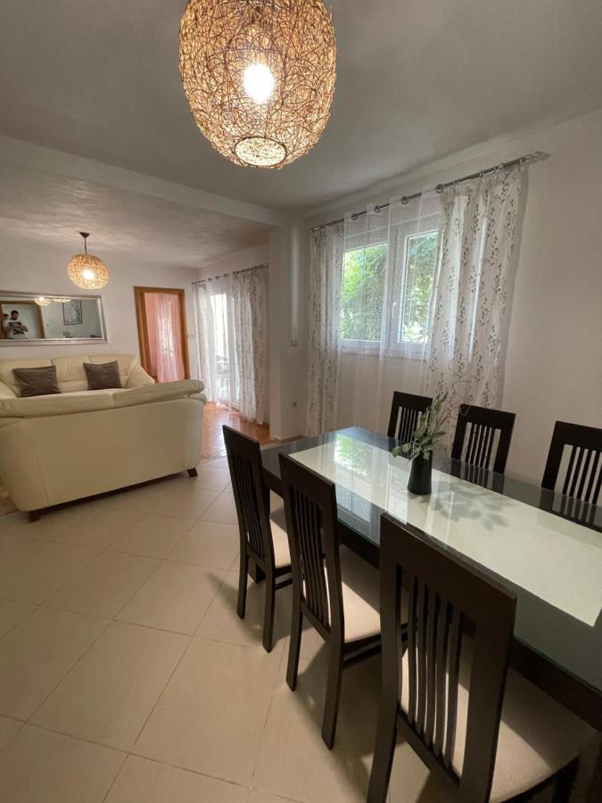 Ivan I Matej Apartments Blace Luaran gambar