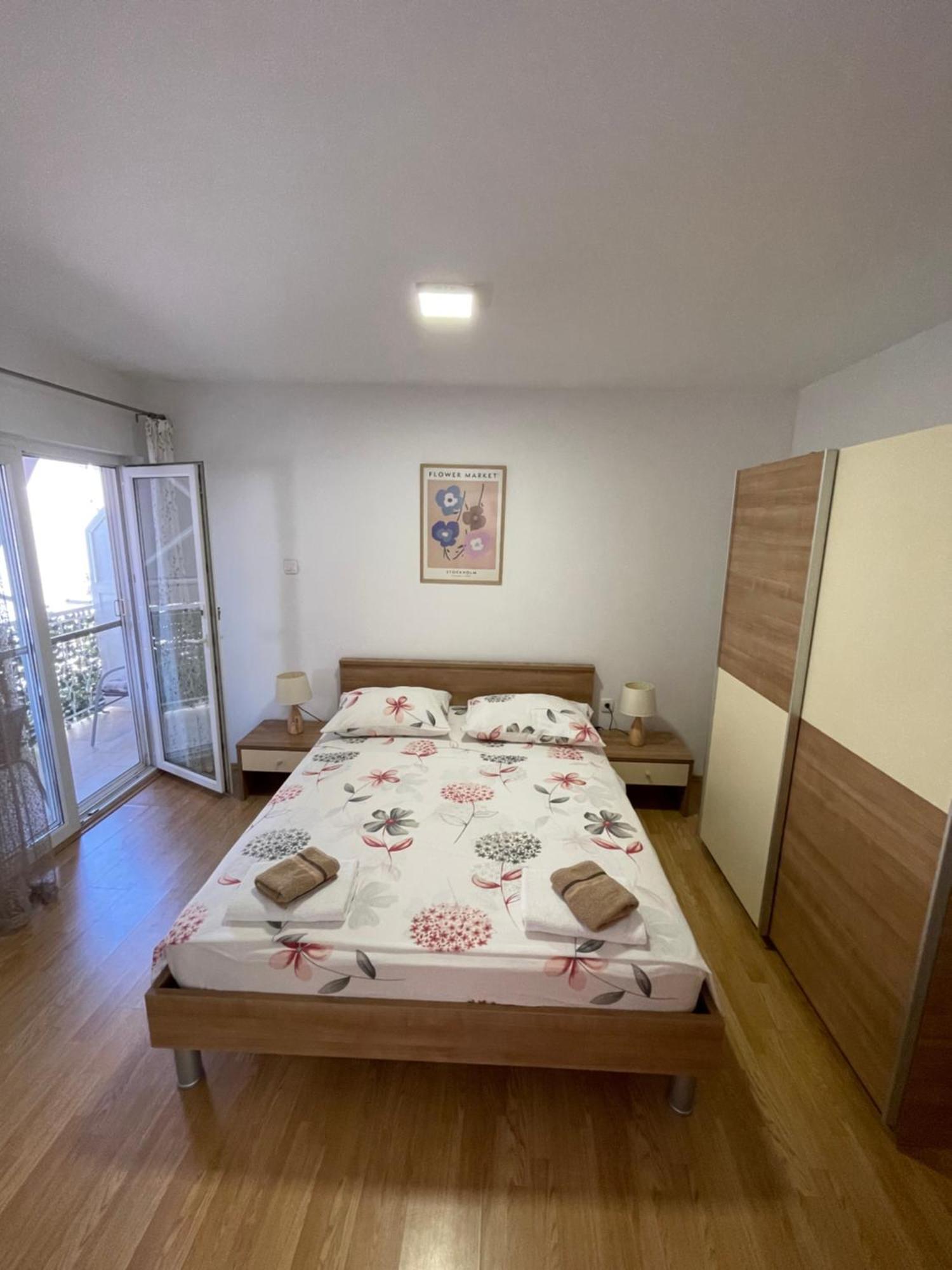 Ivan I Matej Apartments Blace Luaran gambar