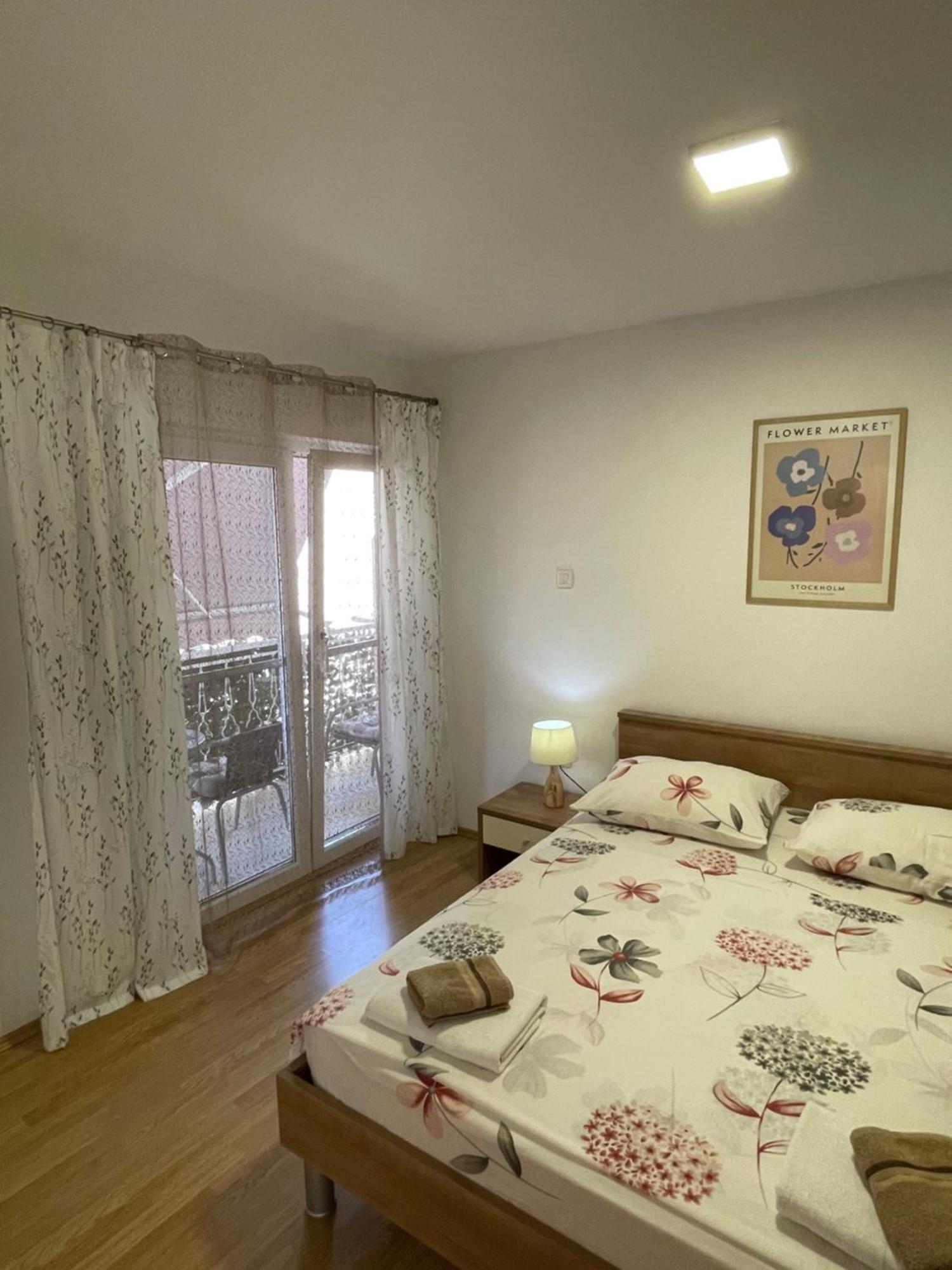 Ivan I Matej Apartments Blace Luaran gambar