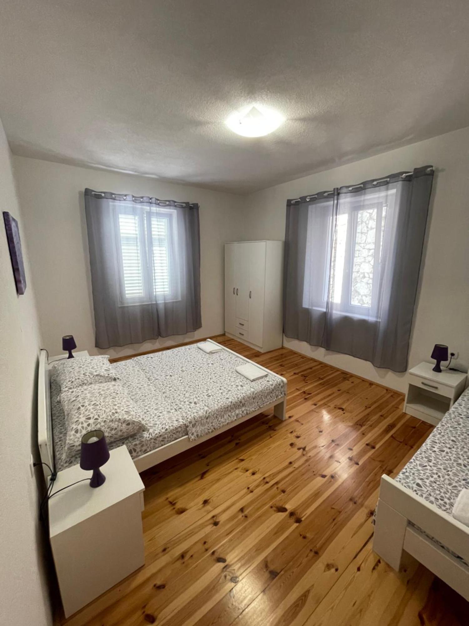 Ivan I Matej Apartments Blace Luaran gambar