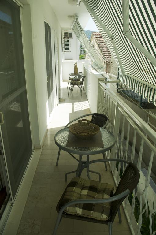 Ivan I Matej Apartments Blace Luaran gambar
